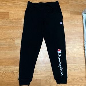 Champion joggers!😍